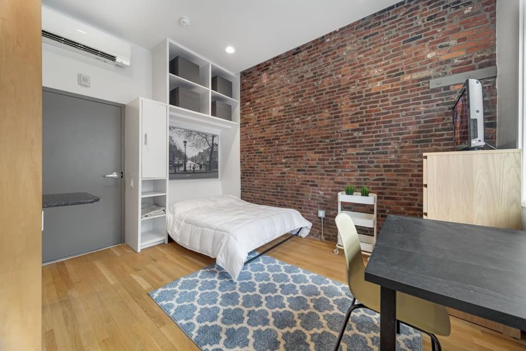 Simple Furnished Studio In The Heart Of Boston Kültér fotó